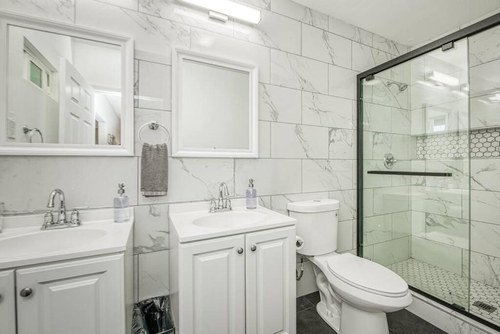 Apartment Fun Haven Spacious Retreat In